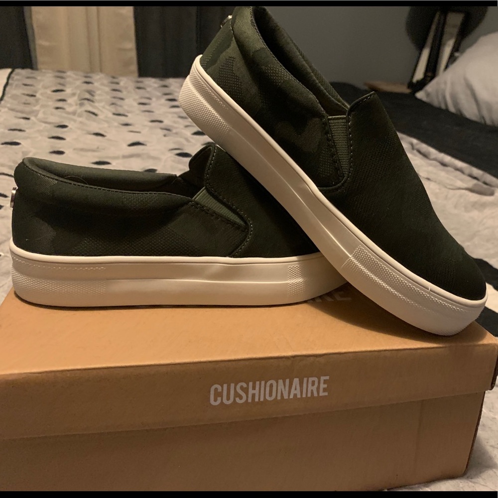 Camo cushion aire slip ons